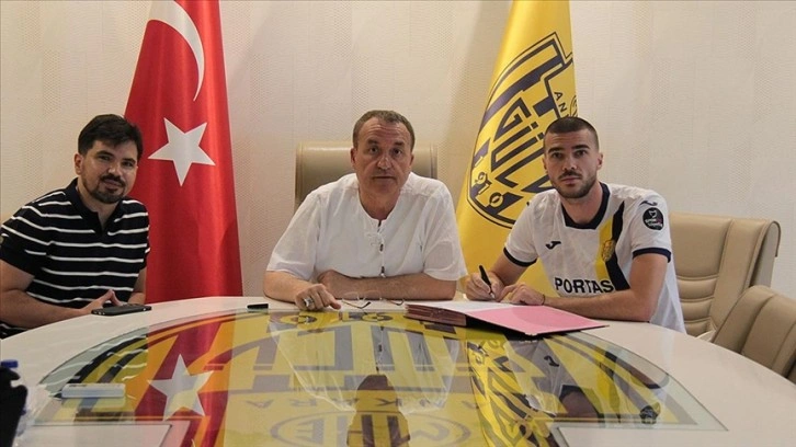 MKE Ankaragücü, Nihad Mujakic'i kadrosuna kattı