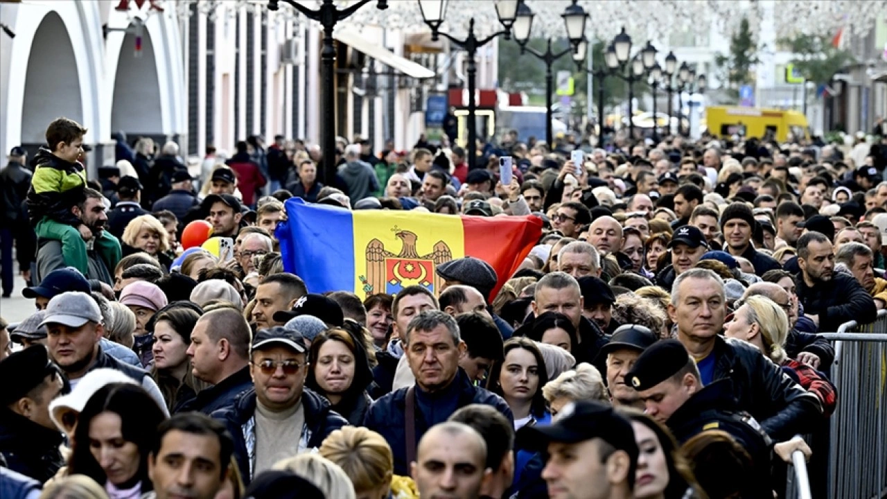 Moldova'da halk cumhurbaşkanını seçmek için ikinci kez sandık başına gidiyor