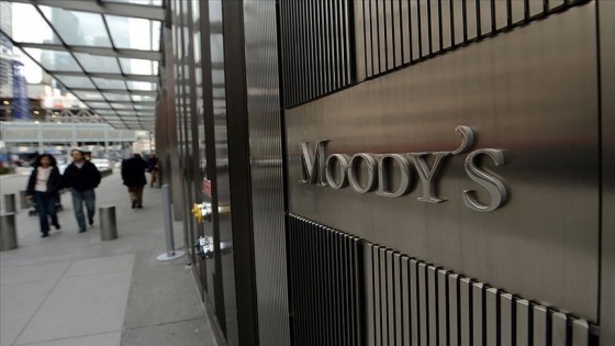 Moody's: Düşük fiyatlar petrol ihracatçısı ülkeleri baskılayacak