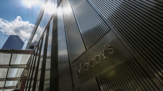 Moody's Suudi Arabistan'ın görünümünü düşürdü