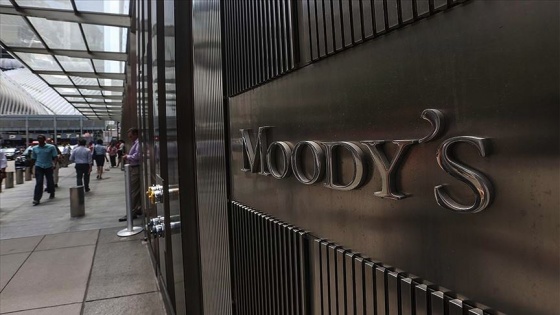 Moody's Türkiye'nin kredi notunu düşürdü