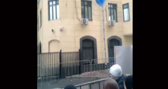 Moskova'da Türk Büyükelçiliği'ne saldırı