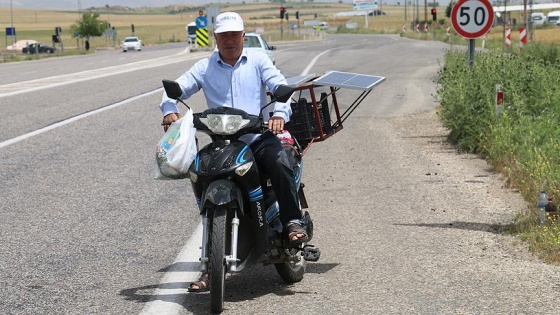 Motosiklet ile gezmek için mucitliğini devreye soktu