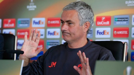 Mourinho Çin'den gelen teklifi geri çevirdi