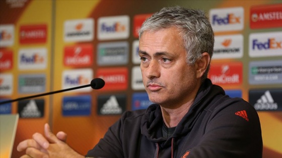 Mourinho liglerin devam etmesini istiyor