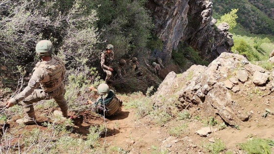 MSB, Pençe-Şimşek ve Pençe-Yıldırım operasyonlarından fotoğraf paylaştı