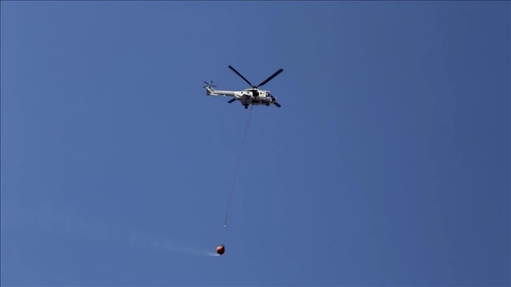 Muğla’nın Yatağan ilçesinde çıkan orman yangınına müdahale ediliyor