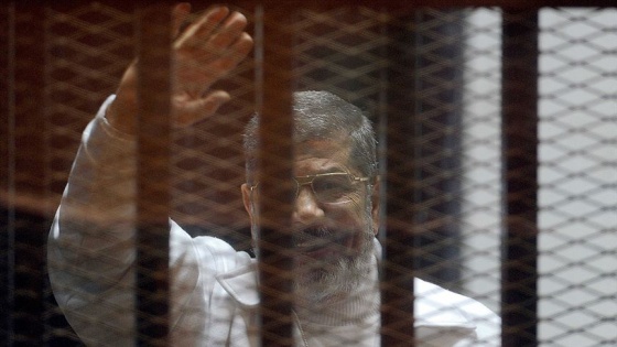 Şehid Muhammed Mursi'nin cenazesi defnedildi