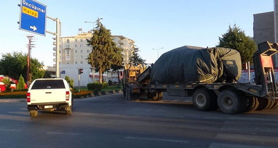 Münbiç ile Tel Rıfat sınırına obüs, tank ile ZPT sevk edildi