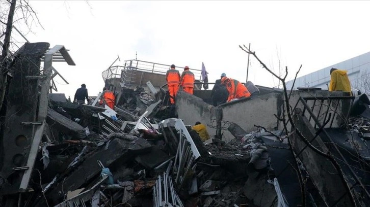 MÜSİAD deprem bölgesinde konteyner kent kuruyor