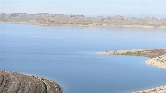 Musul kentindeki Dicle Nehri'nde feribot battı: 55 ölü