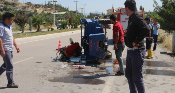 Mut’ta taktak motoru devrildi: 3 yaralı