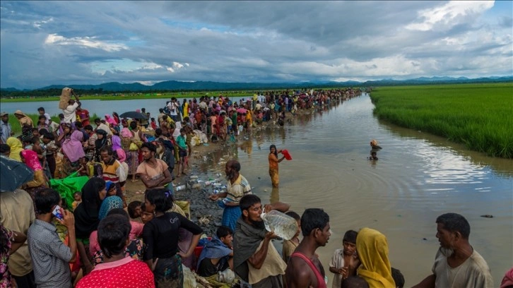 Myanmar'da 7'nci yılına giren kitlesel şiddetin çevre ülkelere etkisi sürüyor