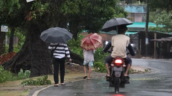 Myanmar'ın Arakan eyaletinde Mocha Kasırgası'nda ölenlerin sayısı 400'ü aştı