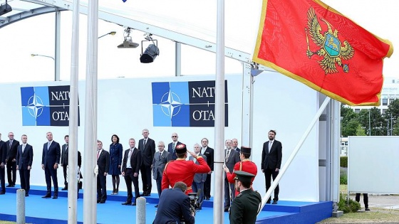 NATO'nun en yeni üyesi Karadağ için tören düzenlendi