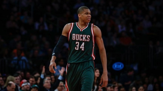 NBA'de yılın savunma oyuncusu Giannis Antetokounmpo