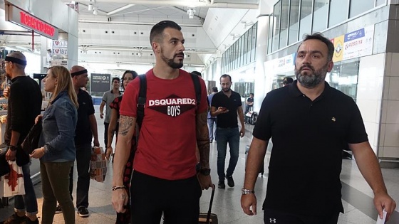 Negredo Beşiktaş'tan ayrılıyor