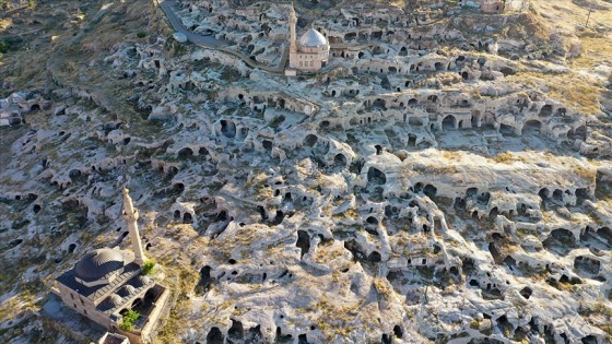 Nevşehir'deki tarihi yamaç yerleşiminin turizme açılması için geri sayım başladı