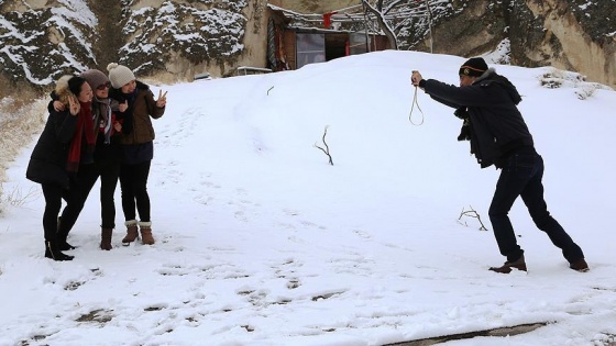 Nevşehir ve Uşak'ta eğitime kar engeli