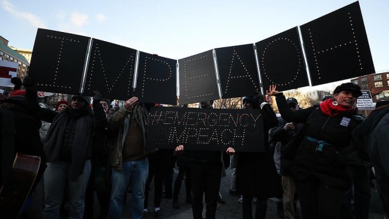 New York'ta Trump'a 'ulusal acil durum' protestosu