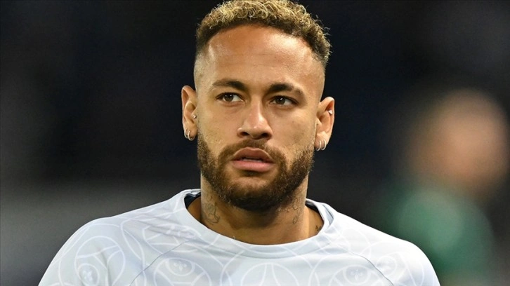 Neymar'ın Barcelona'ya transferinde usulsüzlük yapıldığı iddiasıyla ilgili dava başladı