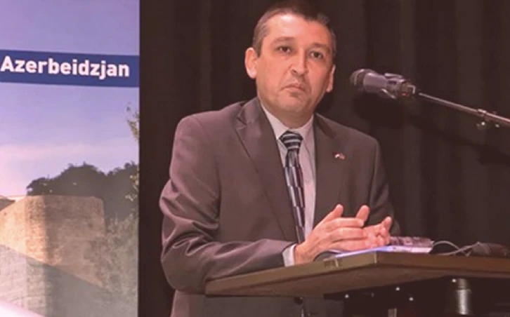 Niderlandda Vüqar Abbasov... Azərbaycan diasporunun görünən üzü, yaxud bu iş necə qurulmalıdır?.. -İrade Celil, Azerbaycan'dan yazdı-