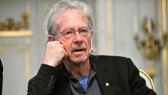 Nobel ödüllü yazar Handke'den Srebrenitsa sorularına küstah yanıt