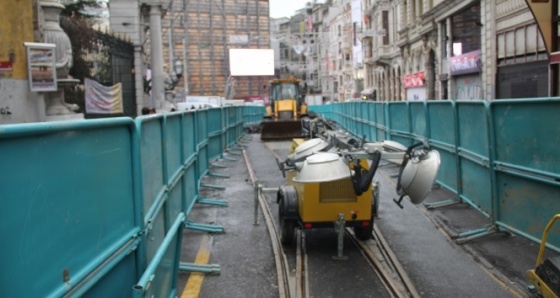 Nostaljik tramvayda bakıma gidildi, İstiklal E-5’e döndü