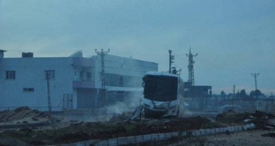 Nusaybin’de polis aracına saldırı