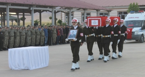 Nusaybin şehidine son görev