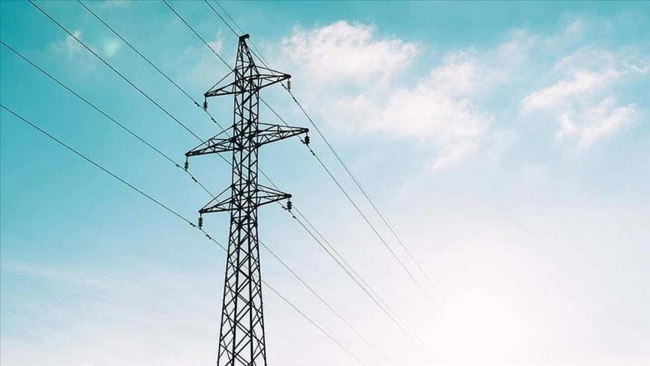 Ocak-ağustos döneminde elektrik üretiminde yerli ve yenilenebilir enerjinin payı yüzde 62 oldu