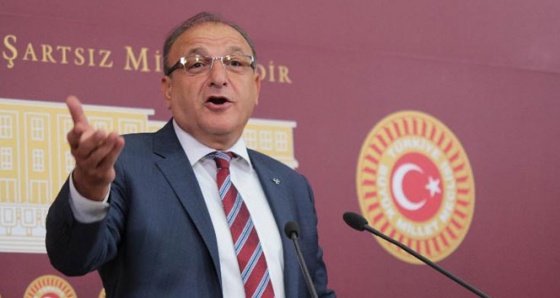 OKTAY VURAL’DAN AK PARTİ’YE SEÇİM BEYANNAMESİ ELEŞTİRİSİ