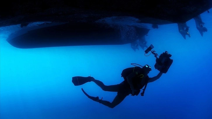 Okyanusların derinlerindeki metal yumruların "karanlık oksijen" ürettiği tespit edildi
