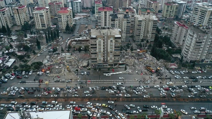 Ölü sayısı milyonla ifade edilmiyorsa eğer ve Maraş Binevler örneği -Emin Batur yazdı-