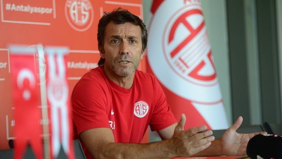 'Önümüzdeki senelerde yukarılara oynayan bir Antalyaspor olacak'