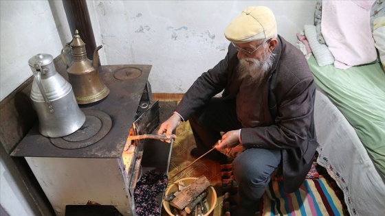 Ordu'da kışlık odunları çalınan Alişan dedenin imdadına yöre halkı yetişti