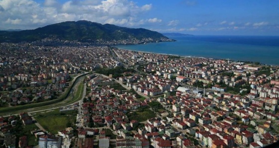 Ordu heyelan kıskacında