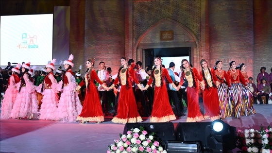 Özbekistan&#039;ın tarihi Hive şehrinde &#039;Türk Dünyası Kültür Başkenti&#039; etkinliği