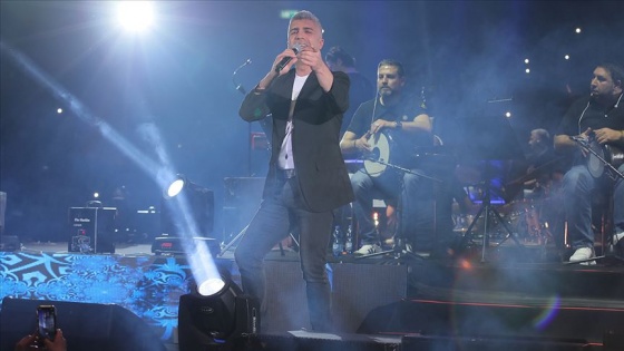 Özcan Deniz, tepkilere rağmen İsrail'de konser verdi