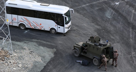 Özel Harekat polislerinden gerçeği aratmayan tatbikat