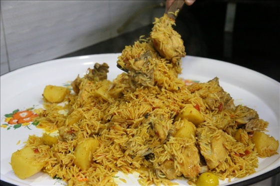 Pakistan'da bayram sofralarının vazgeçilmez yemeği: Biryani