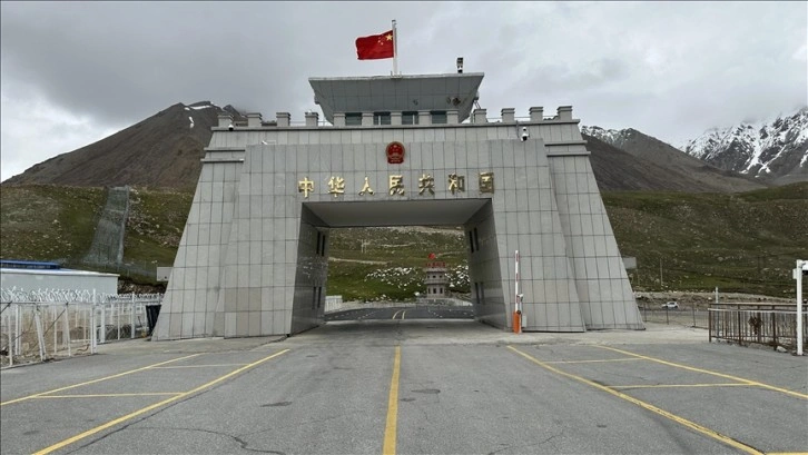 Pakistan, Khunjerab kara sınırından Çin'e ihracatını 