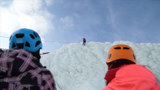 Palandöken'in 'buz dağı' adrenalin tutkunlarına ev sahipliği yapıyor