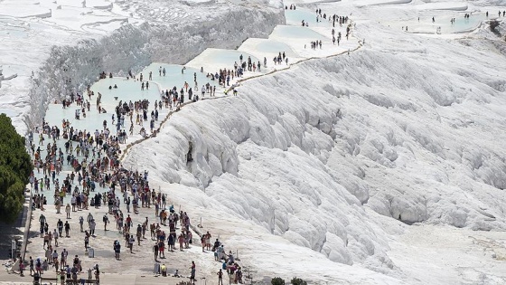 Pamukkale'ye yabancı turist ilgisi