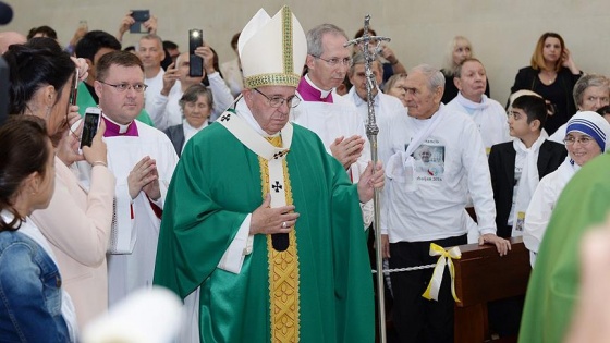 Papa Franciscus Azerbaycan'da