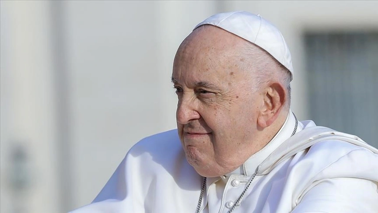 Papa Franciscus rahatsızlığı sebebiyle konuşmasını yine yapamadı