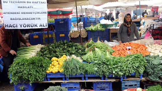 Pazarcı Medine teyzeden Mehmetçik'e destek