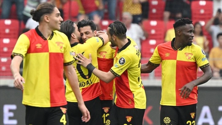 Play-off etabını garantileyen Göztepe'nin gözü dördüncü sırada