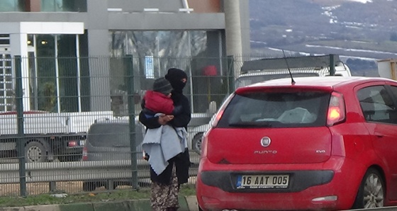 Polis ve zabıta bıktı, o bıkmadı