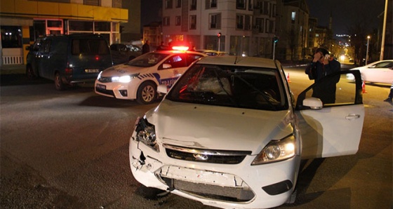 Polisi görünce aracını bırakıp kaçtı